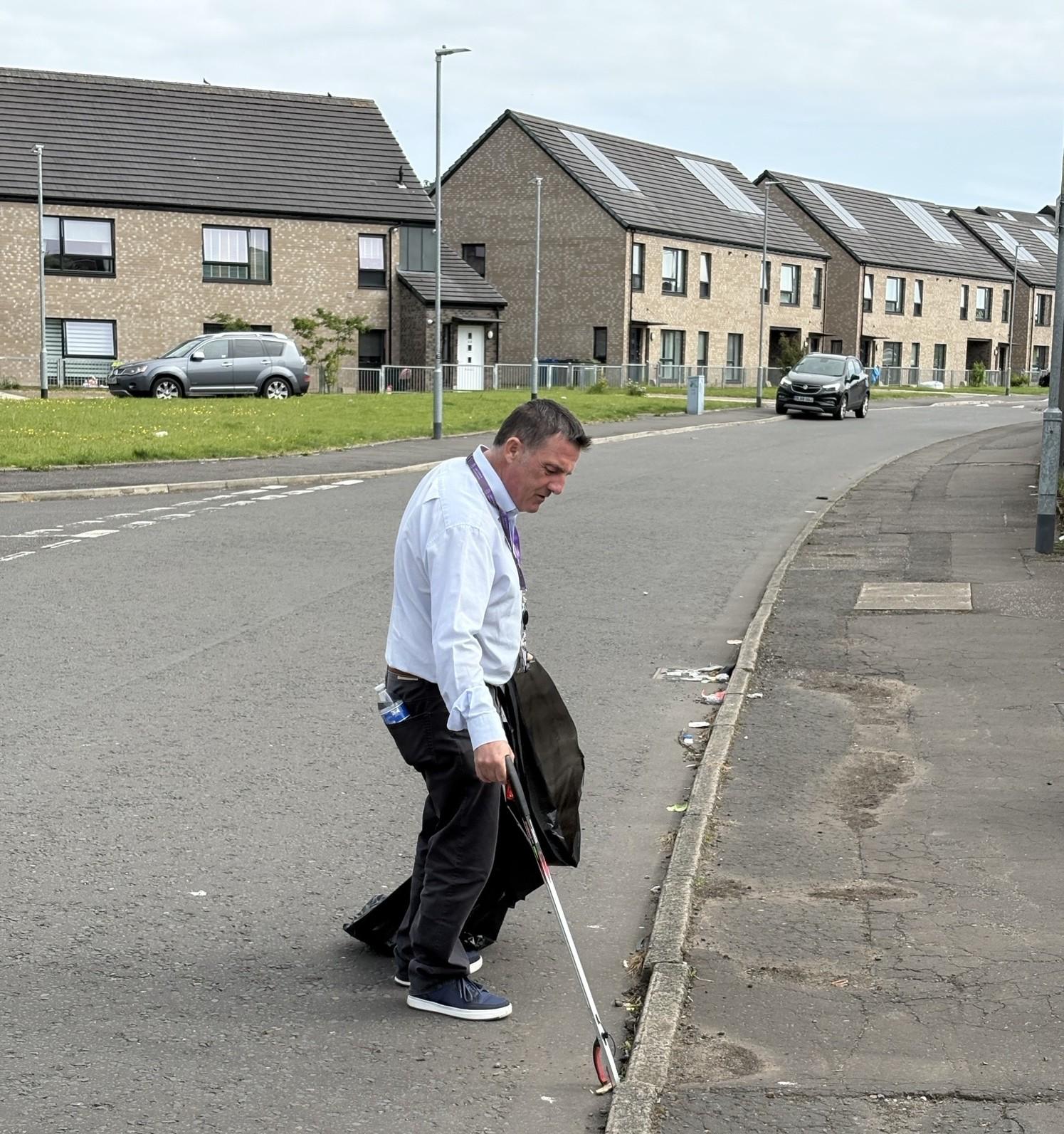 Litterpick Andy